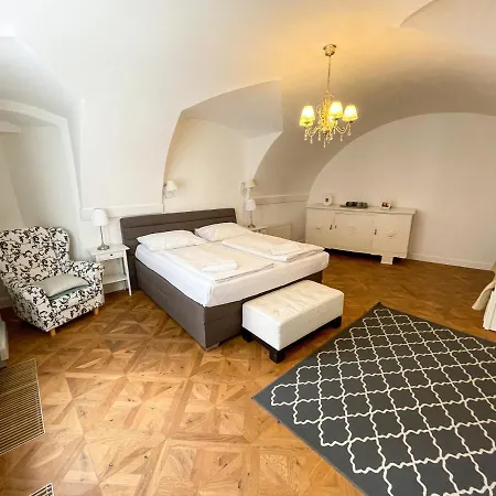 U Obecniho Dvora - Old Town Apartment Prague Exterior photo